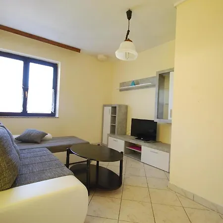 Ferienwohnung Fuer 8 Personen Ca 110 Qm In Milcetici, Kvarner Bucht Krk Apartman *