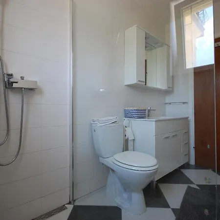 Apartman Ferienwohnung Fuer 8 Personen Ca 110 Qm In Milcetici, Kvarner Bucht Krk