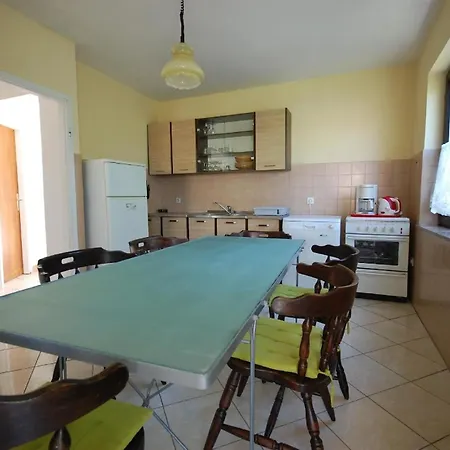 Ferienwohnung Fuer 8 Personen Ca 110 Qm In Milcetici, Kvarner Bucht Krk *