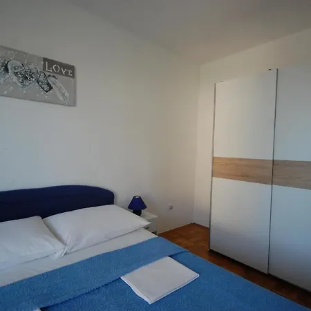 Ferienwohnung Fuer 8 Personen Ca 110 Qm In Milcetici, Kvarner Bucht Krk Malinska